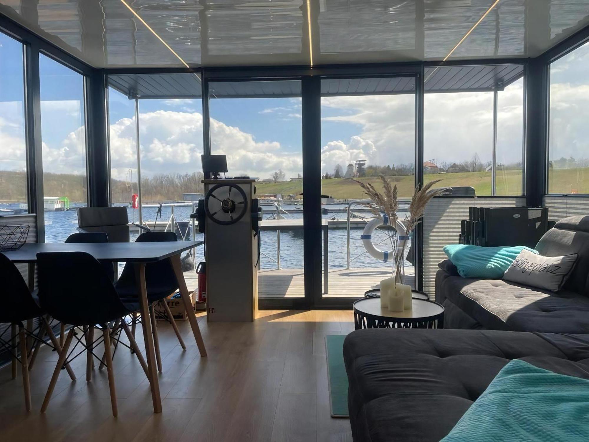 Hausboot Schiff Fuer 4 Personen Ca, 33 M Sup2 In Braunsbedra, Sachsen Anhalt Halle Saale Unstrut Region 외부 사진